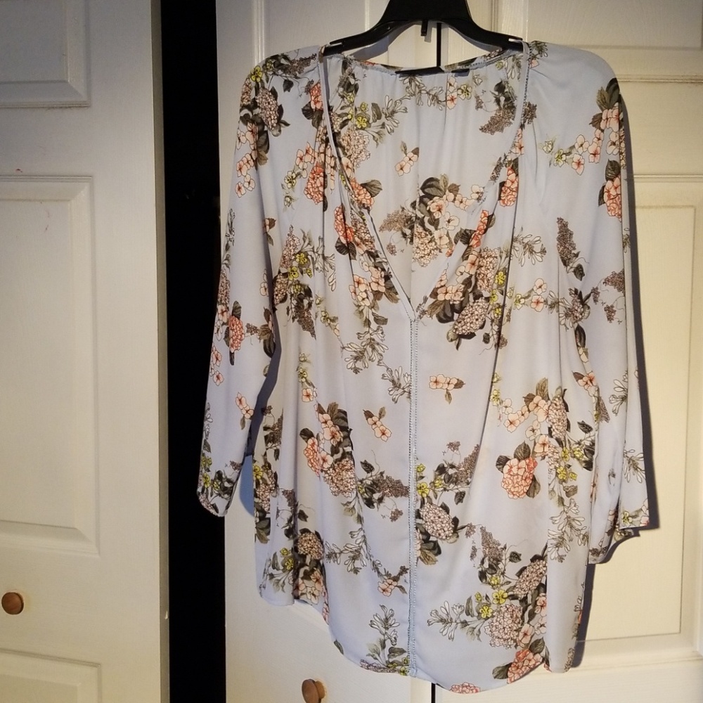 EUC blue floral blouse